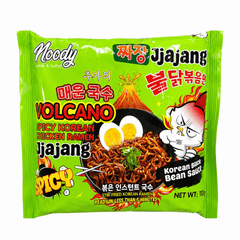 Rich black bean flavour. A spicy Korean twist. Meet Volcano Jjajang 120 g