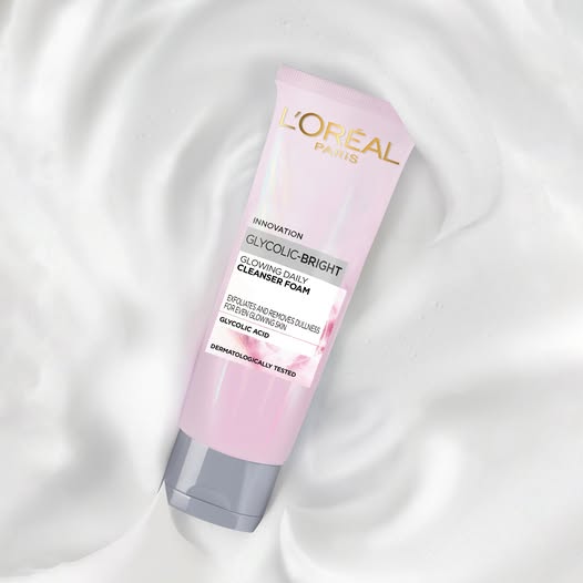 Loreal Paris Glycolic Bright Glowing Daily Face Wash 100ml